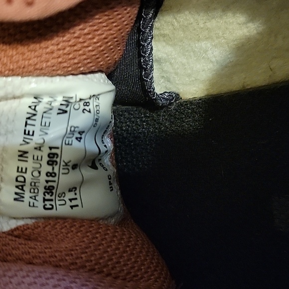 Nike Black, Light Pink and Leopard Print Sneakers - Picture 7 of 15